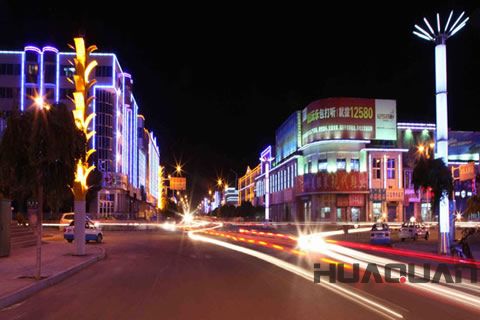 『隨華全，觀天下』 ——走進突泉