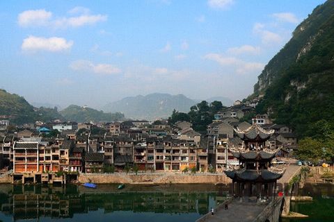 『隨華全，觀天下』 ——走進鎮遠