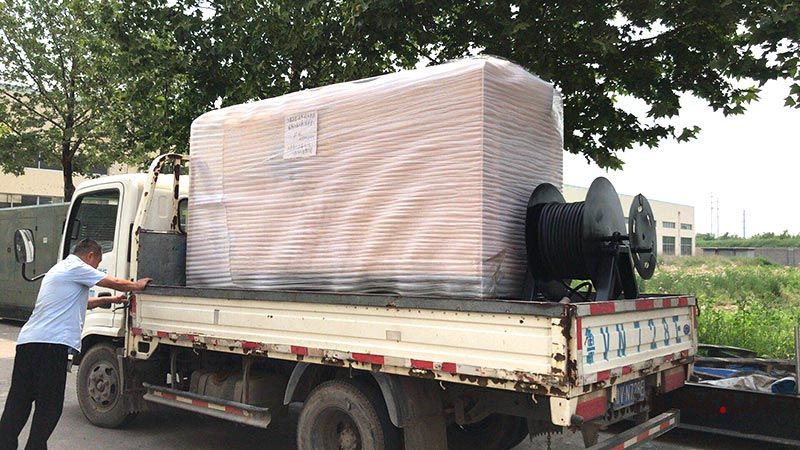 6.8號，一臺HQ35GF靜音箱柴油發(fā)電機組發(fā)往江蘇鹽城大豐區(qū)