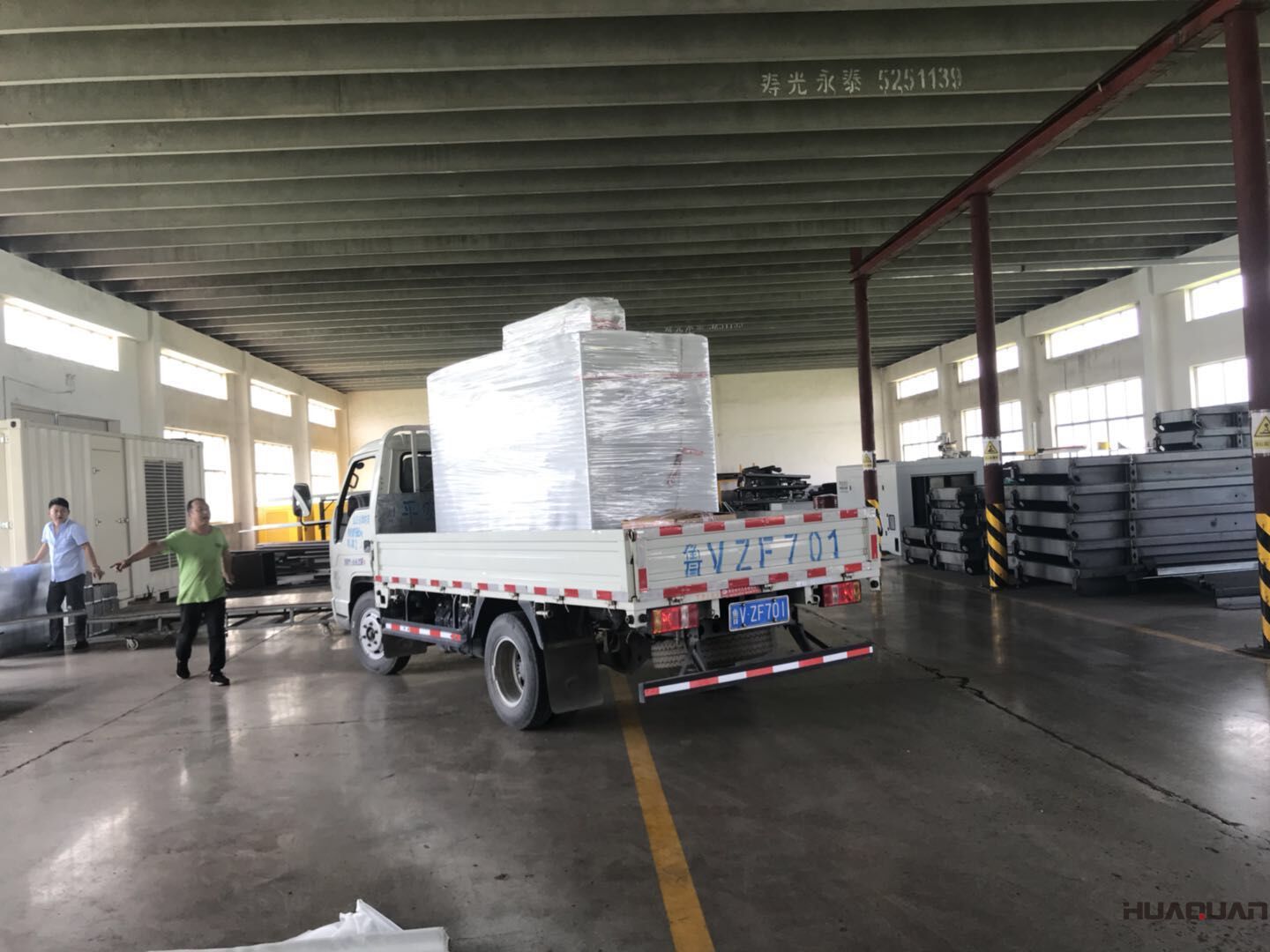 發貨了！7月19號一臺HQ100GF靜音箱型柴油發電機組以發往湖北