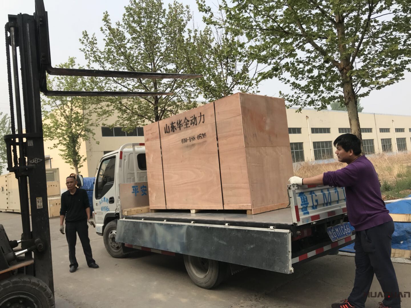 8月17日，一臺100kw標(biāo)配柴油發(fā)電機組從華全動力成功發(fā)往山西