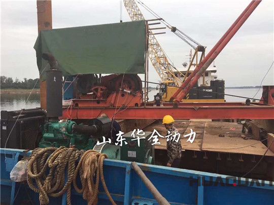 華全300kw發(fā)電機(jī)組在船上工作平穩(wěn)，供電充足，獲用戶稱贊！