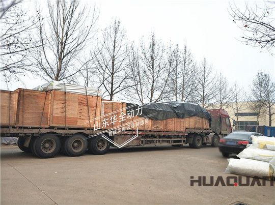 為客戶定制的玉柴發(fā)動(dòng)機(jī)已經(jīng)到貨，華全玉柴發(fā)電機(jī)組緊張生產(chǎn)中