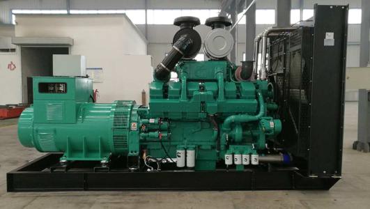 2月26日，曹先生從華全動(dòng)力采購的100kw立柜四保護(hù)柴油發(fā)電機(jī)組順利發(fā)往山東省