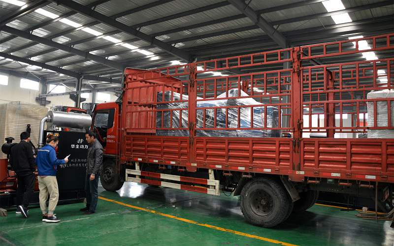 一臺100kw立柜自啟動發電機組于4月9月從華全動力發往山東省